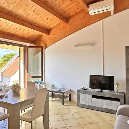 Daire 227 - Bilocale Al 2 Piano Con Ascensore, In Con Piscina , Aria Condizionata E Garage -spiaggia Gratis Al White Club Fino Al 3 Agosto Sirolo